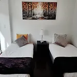 Home4you Апартаменты *